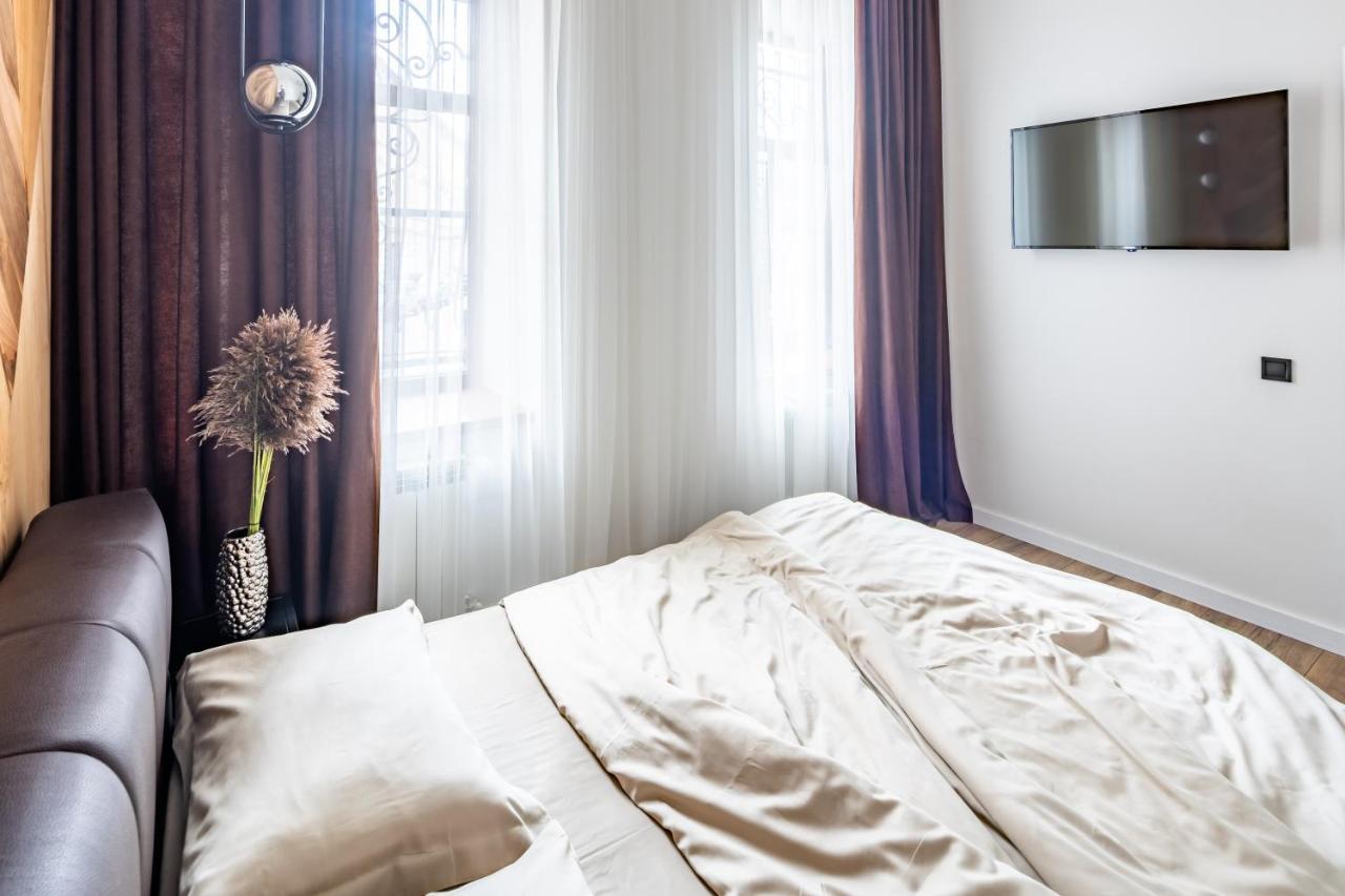 Romari Таманська 12 Apartment Lviv Ngoại thất bức ảnh