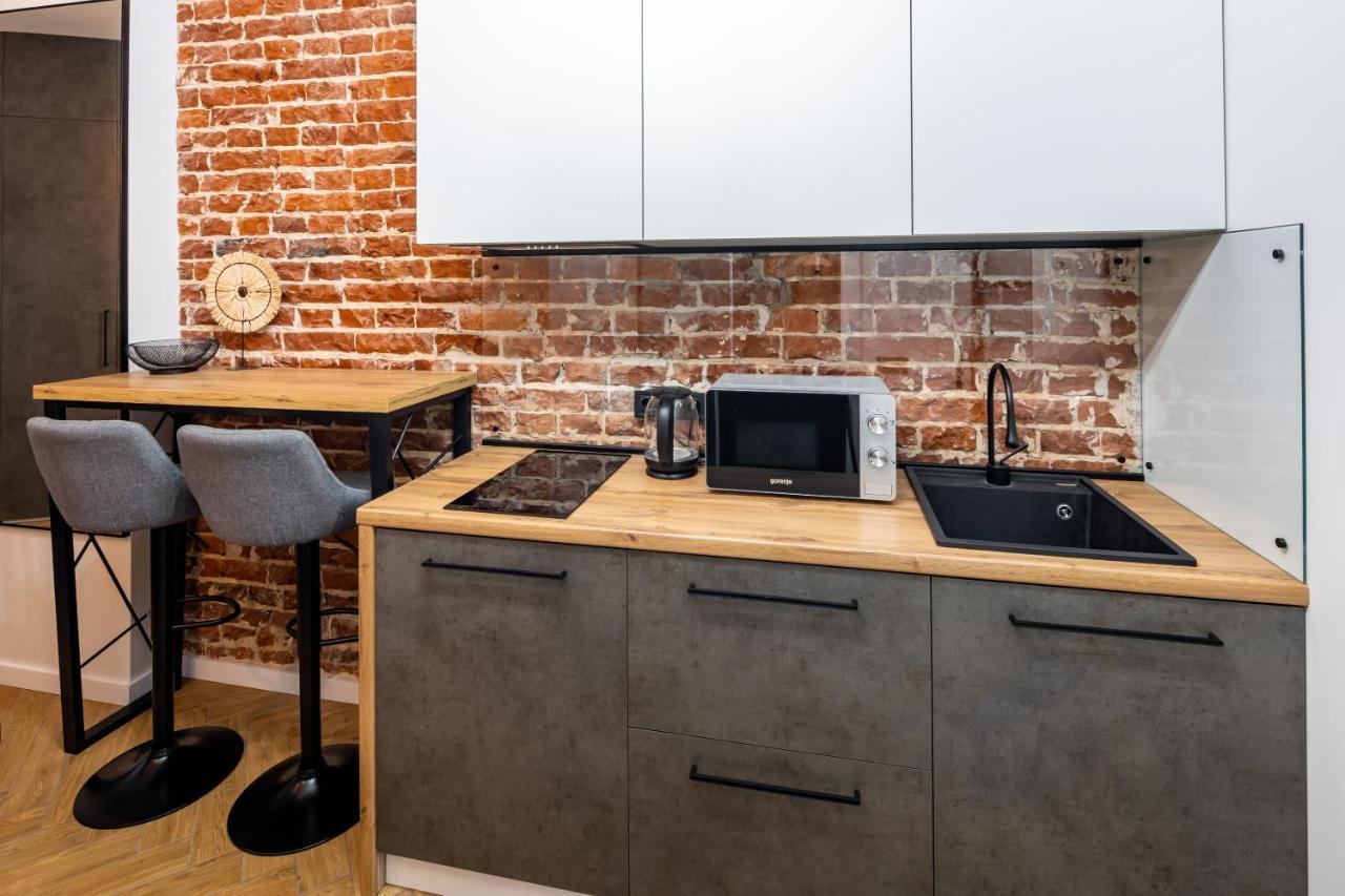 Romari Таманська 12 Apartment Lviv Ngoại thất bức ảnh