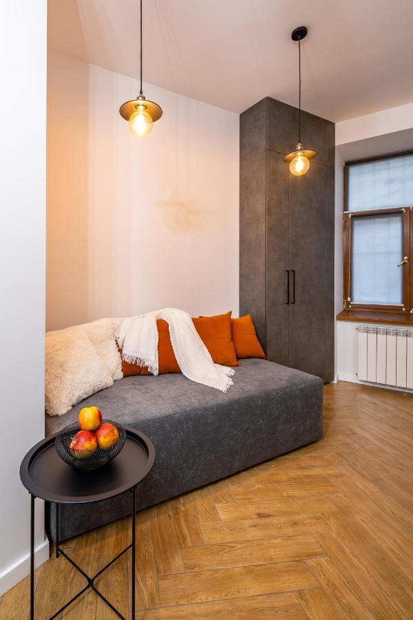 Romari Таманська 12 Apartment Lviv Ngoại thất bức ảnh