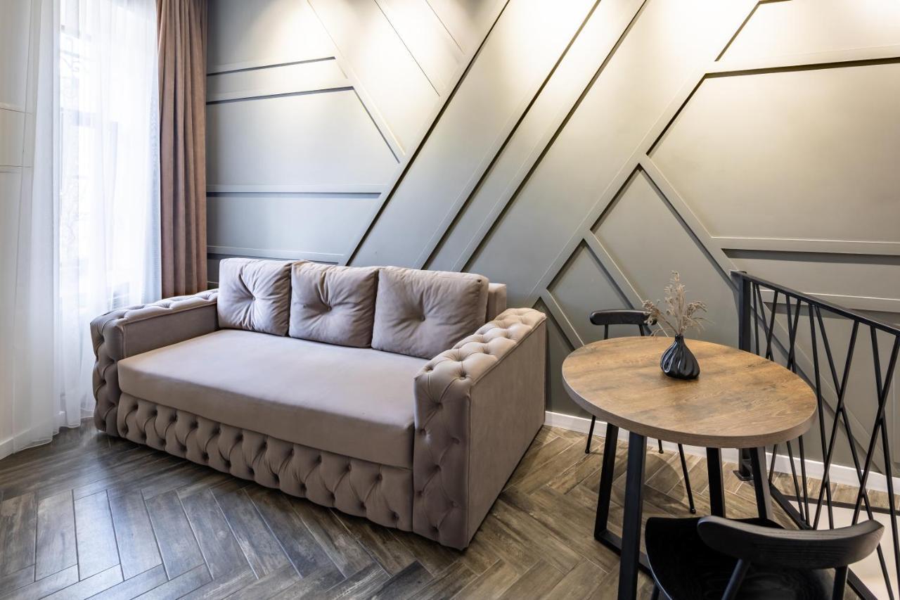 Romari Таманська 12 Apartment Lviv Ngoại thất bức ảnh